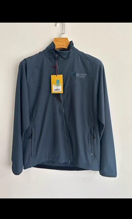 春秋季立领耐磨 软壳户外登山休闲夹克防风耐磨外套