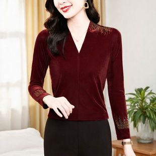 洋气遮肉显瘦打底衫 新款 T恤女2026春季 气质小V领丝绒烫钻上衣长袖