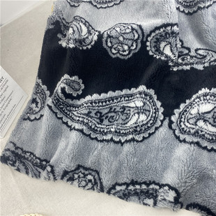 39包邮仿羊羔绒腰果花 需要里子布 大衣马甲外套面料宽幅160cm