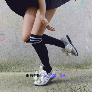 阿迪达斯三叶草Caroline Hu Sl72 Og女子新款薄底运动板鞋JQ8736