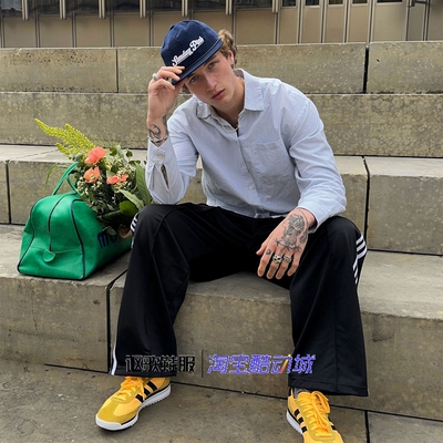 阿迪达斯三叶草男女同款休闲鞋