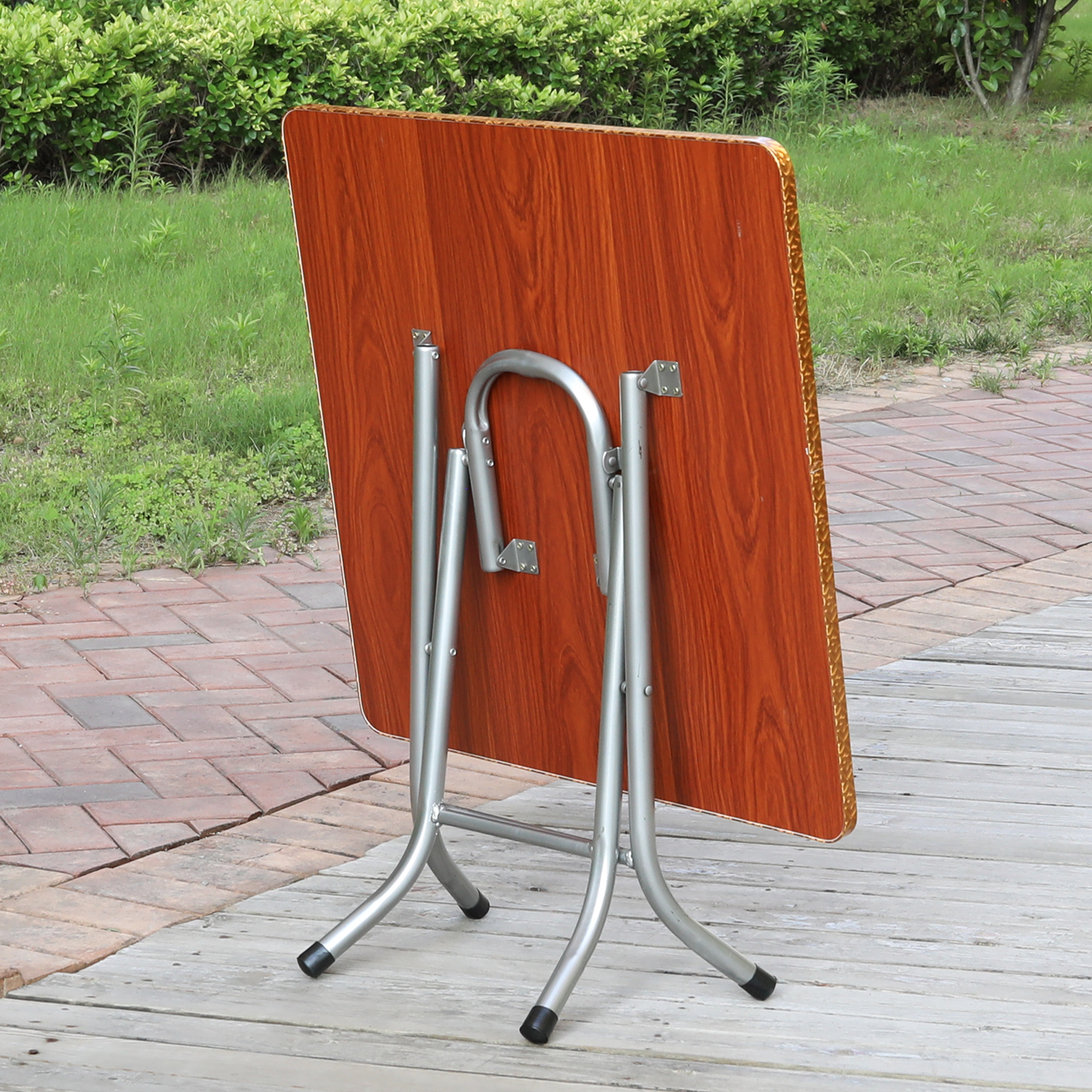 柔通正方形折叠方桌能独自站立