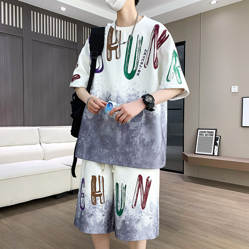 渐变印花短袖短裤套装男夏季冰丝薄款t恤男青少年休闲运动两件套