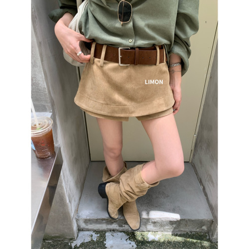 柠檬绿茶复古鹿皮感裙裤女秋季新款配腰带防走光显瘦A字短裤11352