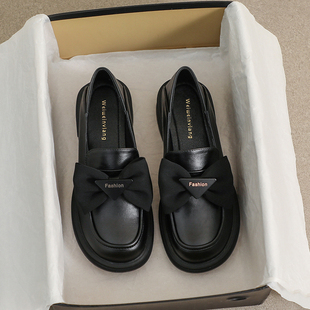 乐福鞋女鞋2026春秋新款新款平底黑小皮鞋一脚蹬玛丽珍软底豆豆鞋