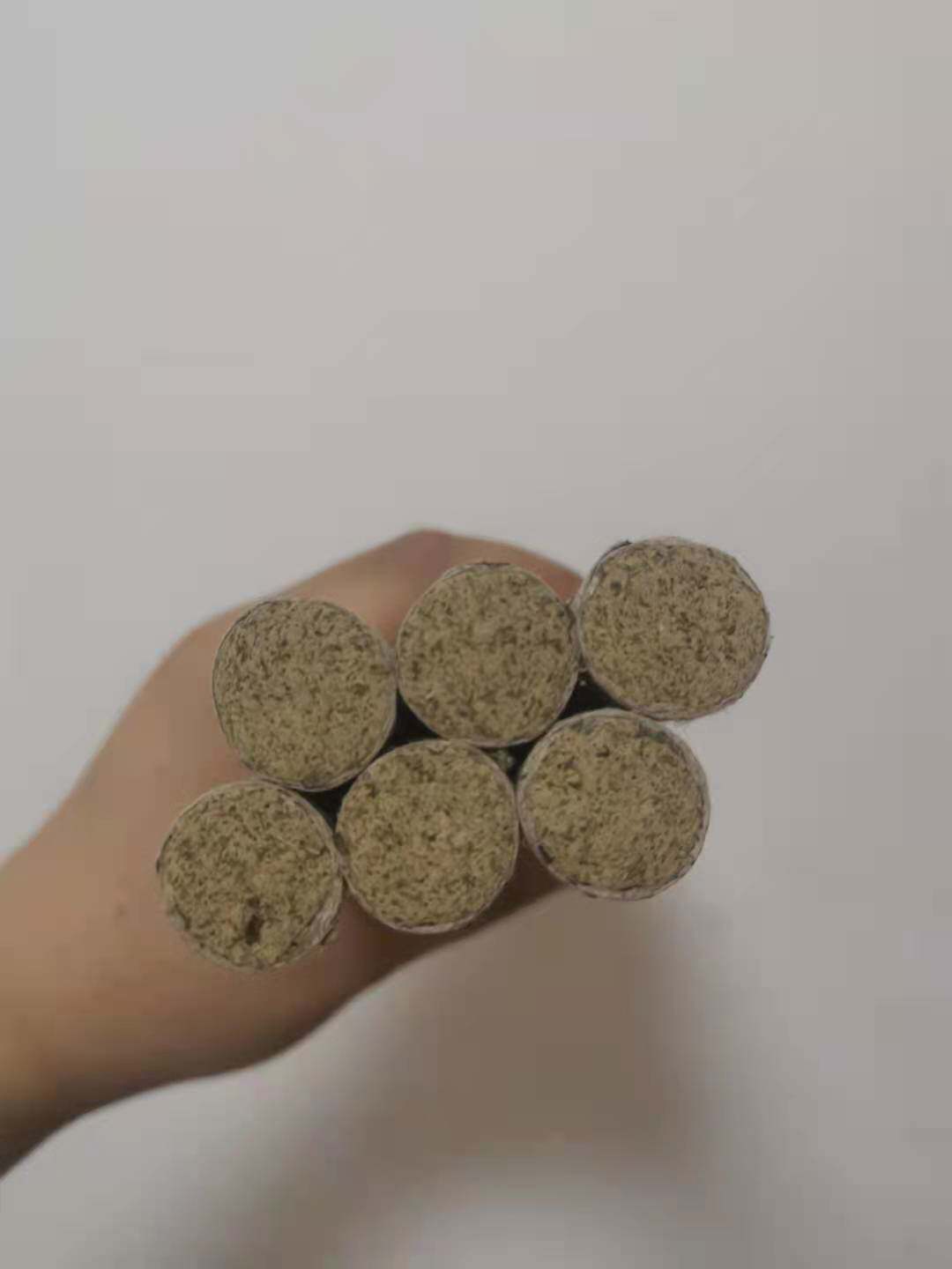 淳朴的艾镇店之宝南阳桐柏端午艾纯野生艾叶三年陈艾绒艾条纯艾条