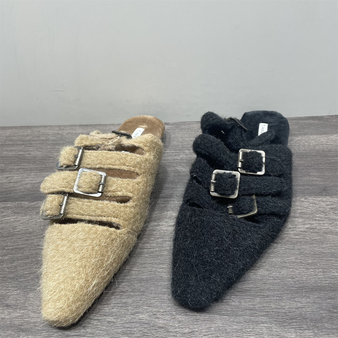 复古风加绒平底毛毛拖鞋女