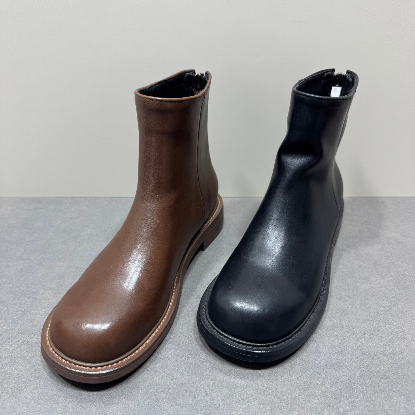 断码处理2026秋冬韩版通勤气质低跟显瘦马丁靴女圆头时尚简约短靴