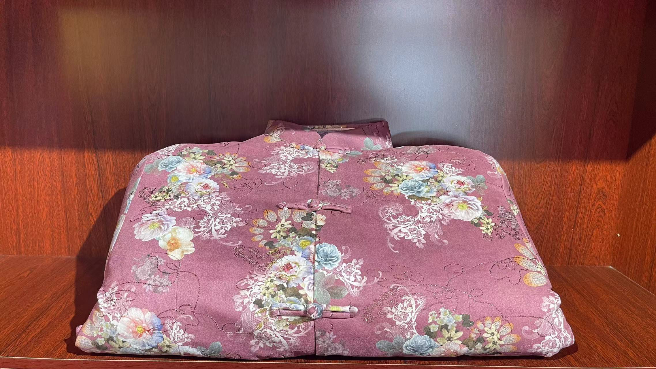 寿衣全套现代装女新唐装七件套老骨灰盒