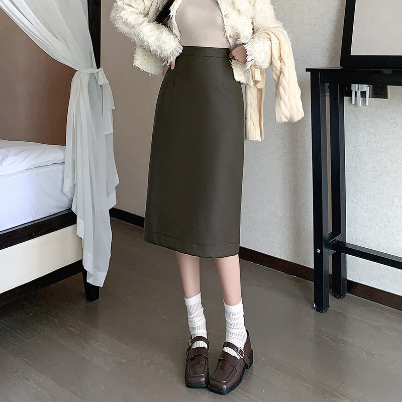 有货直筒裙女2025秋冬中长款皮裙半身裙pu包臀高腰简约显瘦半裙子