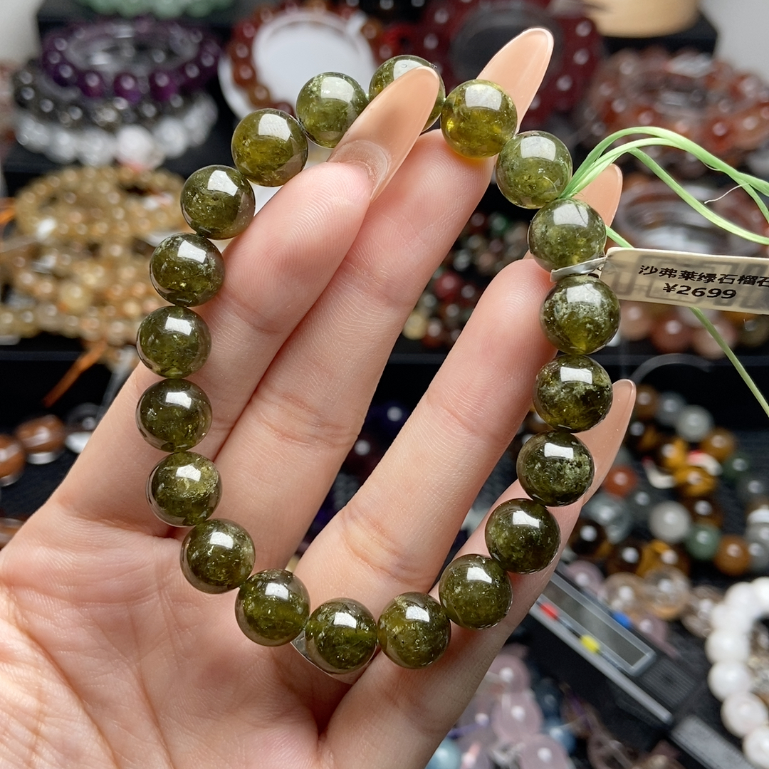 卡9.8沙弗莱绿石榴石7