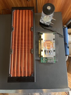 英伟达tesla v100 32g分体水冷显卡套装