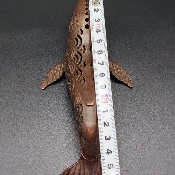 골동품 및 기타 합금 구리 도금 고래 향 버너 향 버너 주조 페인트 라인 집 작은 고래 장식품