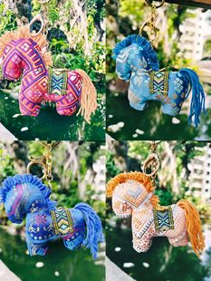 广西非遗壮锦小马钥匙扣2026年本命年吉祥物挂件礼品伴手礼小马