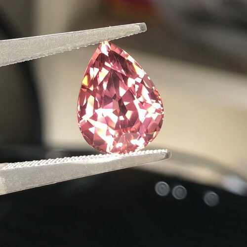 鑫世源樱花粉碧玺裸石水滴切