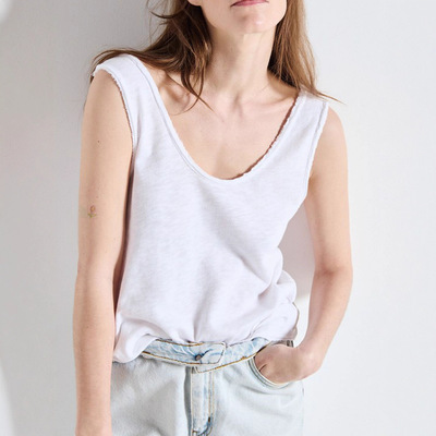 Americ@n Vintage26年春夏新品女款套头打底上衣修身显瘦无袖背心