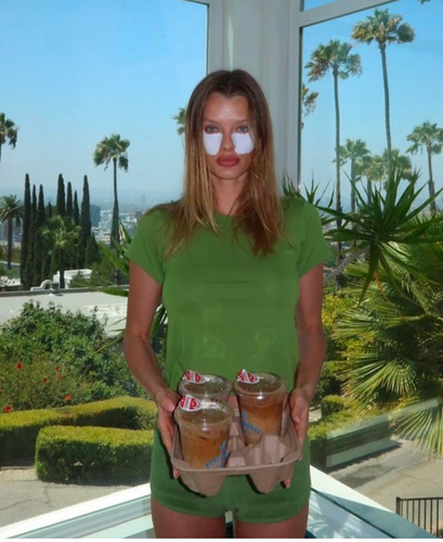 美国购买超模同款青草绿babyvtee半袖 毛绒短裤套装