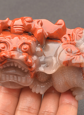 正品天然黄龙玉貔貅摆件红色玉石古兽手把件大号男款霸王俏色桌件