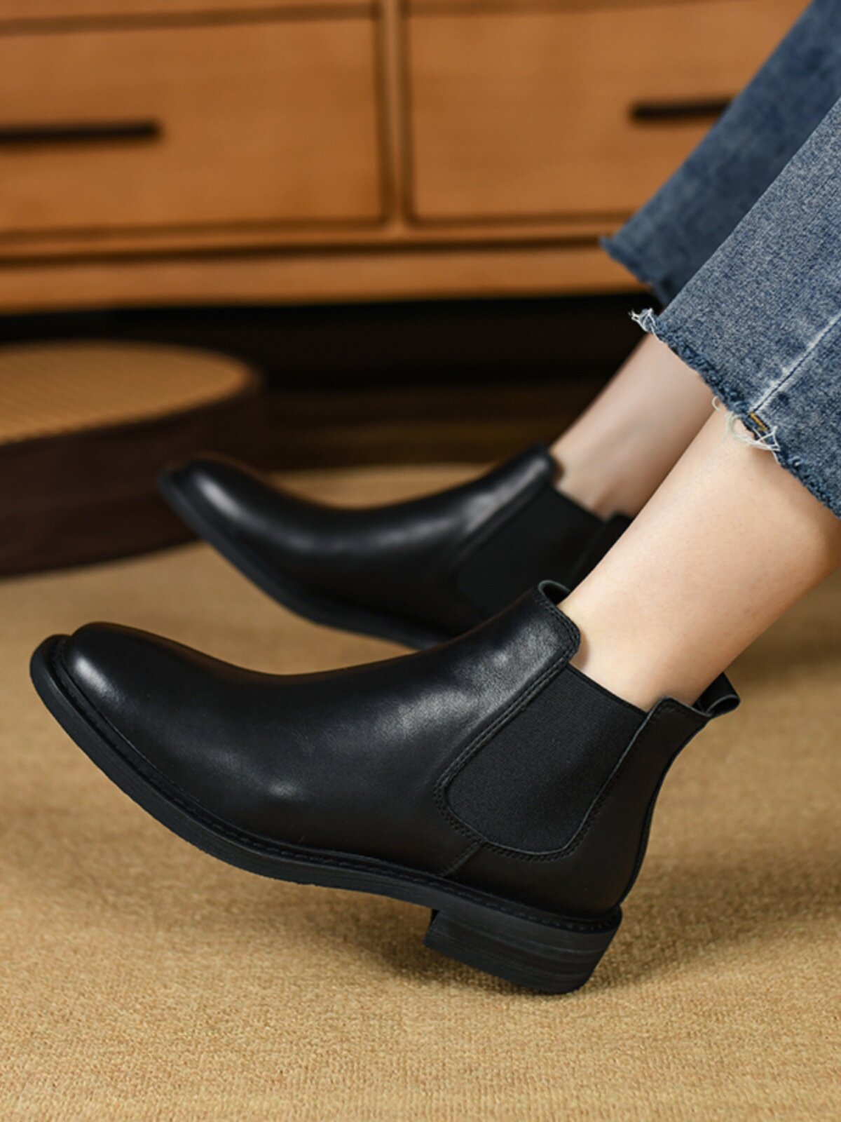 2024 AUTUMN NEW FLAT LEATHER CHELSEA BOOTS BRITISH WINTER BOOTS WOMENS VINTAGE COFFEE ANKLE BOOTS