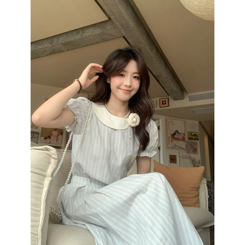 Even一雯【温哥华画室】韩系高智感法式设计感娃娃领蓝条纹衬衫裙