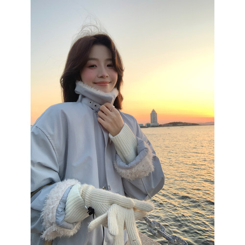 Even一雯【初蓝限定】韩系高智感秋冬厚实保暖毛毛拼接翻领短外套