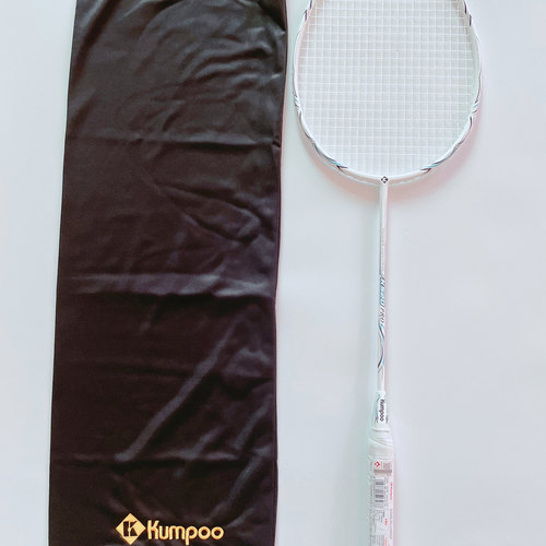 K520PRO薰风羽毛球拍全碳素