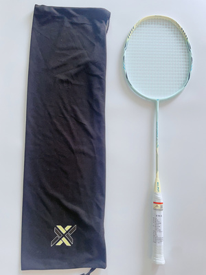 2.5折清羽毛球拍高端零售800元