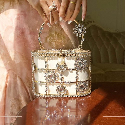 UGALS名媛金属水钻水晶花朵鸟笼菜篮子镶闪亮不灵水桶手拿斜挎包