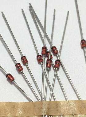 稳压 1N4741 IN4741A 玻璃 稳压管 1W 11V 50只2.4元 实图拍摄