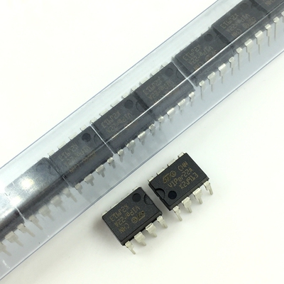 VIPER22A 大芯片 电源管理 VIPER22直插离线开关芯片 八脚 DIP8