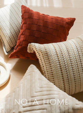 ins风抱枕套中古风抱枕大黑牛沙发靠枕冬季毛绒方枕车载腰枕靠垫