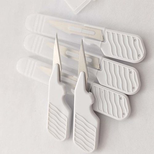 短塑柄刻纸修边11号拇指特尖切割