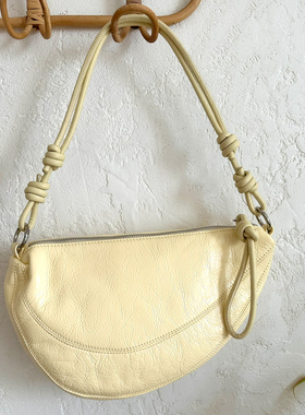 loan百搭新款时半月包单肩真皮牛皮斜跨包女休闲简约马鞍包