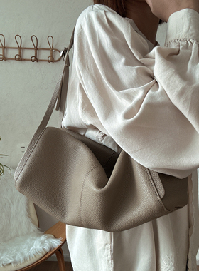 Loan2025新款时尚真皮白色小包包通勤腋下包单肩斜挎