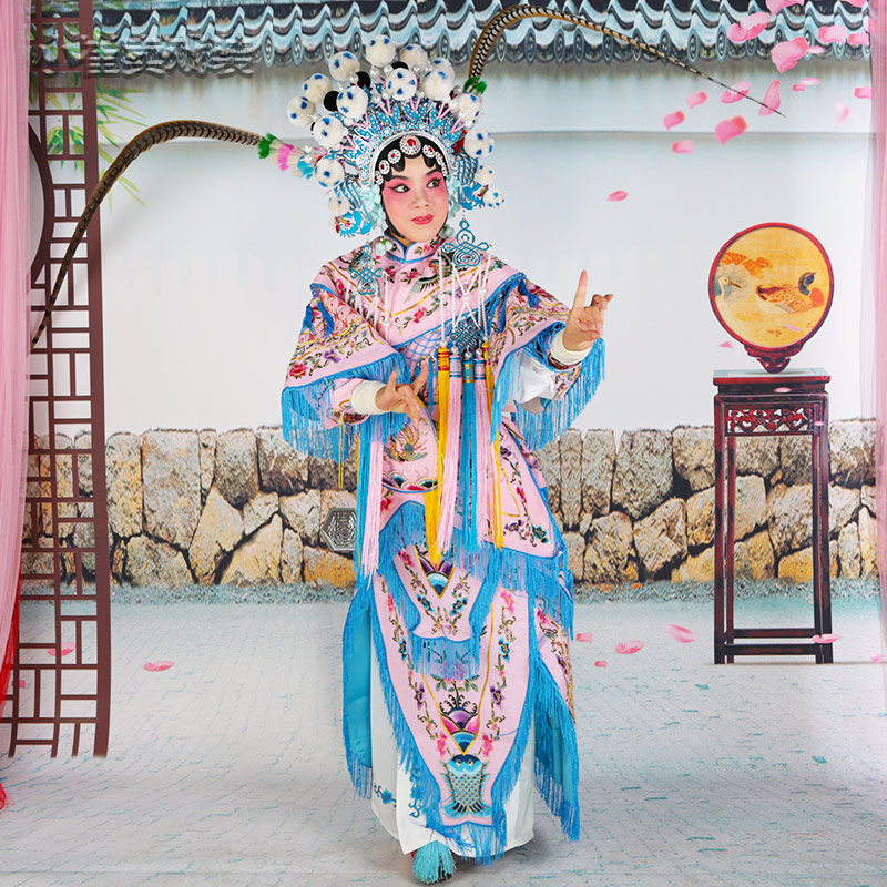 京剧戏曲改良风刀马旦