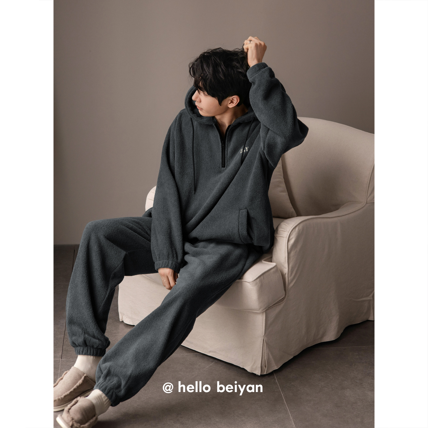 贝妍男秋冬半拉链连帽摇粒绒睡衣