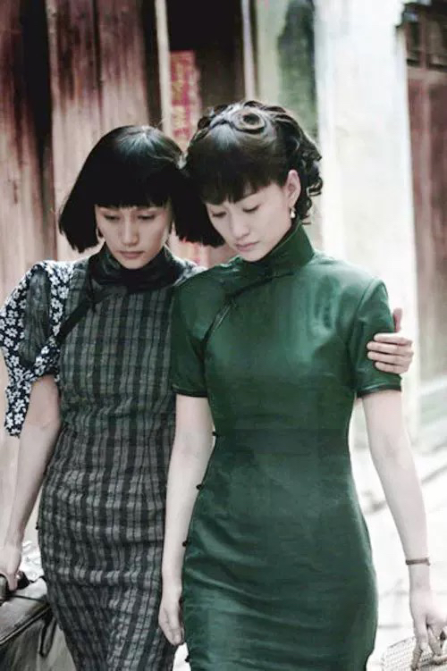 明星旗袍定做旗袍绿色真丝香云纱复古侧面扣旗袍裙