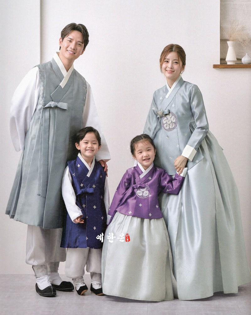 韩国原版进口韩服/家庭套装韩服民族韩服一周岁庆典套装WMY47-656