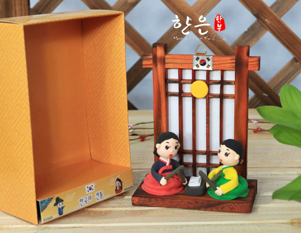 the republic of korea Imported Folk custom Hanfu a doll Home Furnishing,Dedicated Furnishings /HE-WW1241in the Arts and crafts , Other features crafts  category - from Buy2taobao.com to provide professional Taobao agent buy service