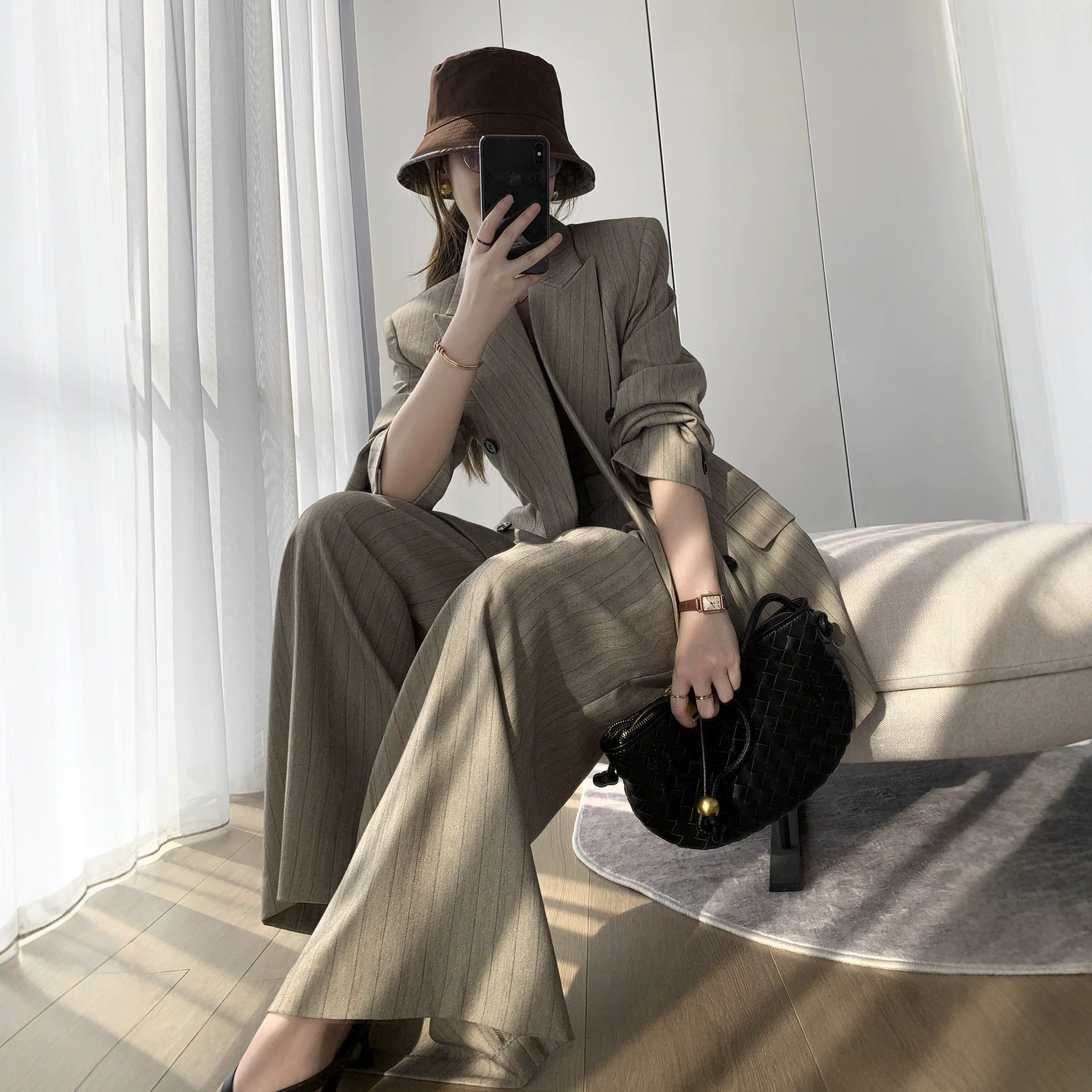 条纹双排扣阔腿西装两件套女大码