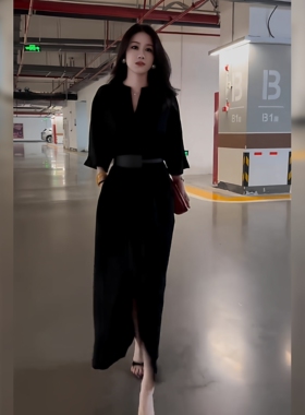 赫本风气质黑色大码女装落肩七分袖连衣裙胖妹妹新款通勤时尚长裙