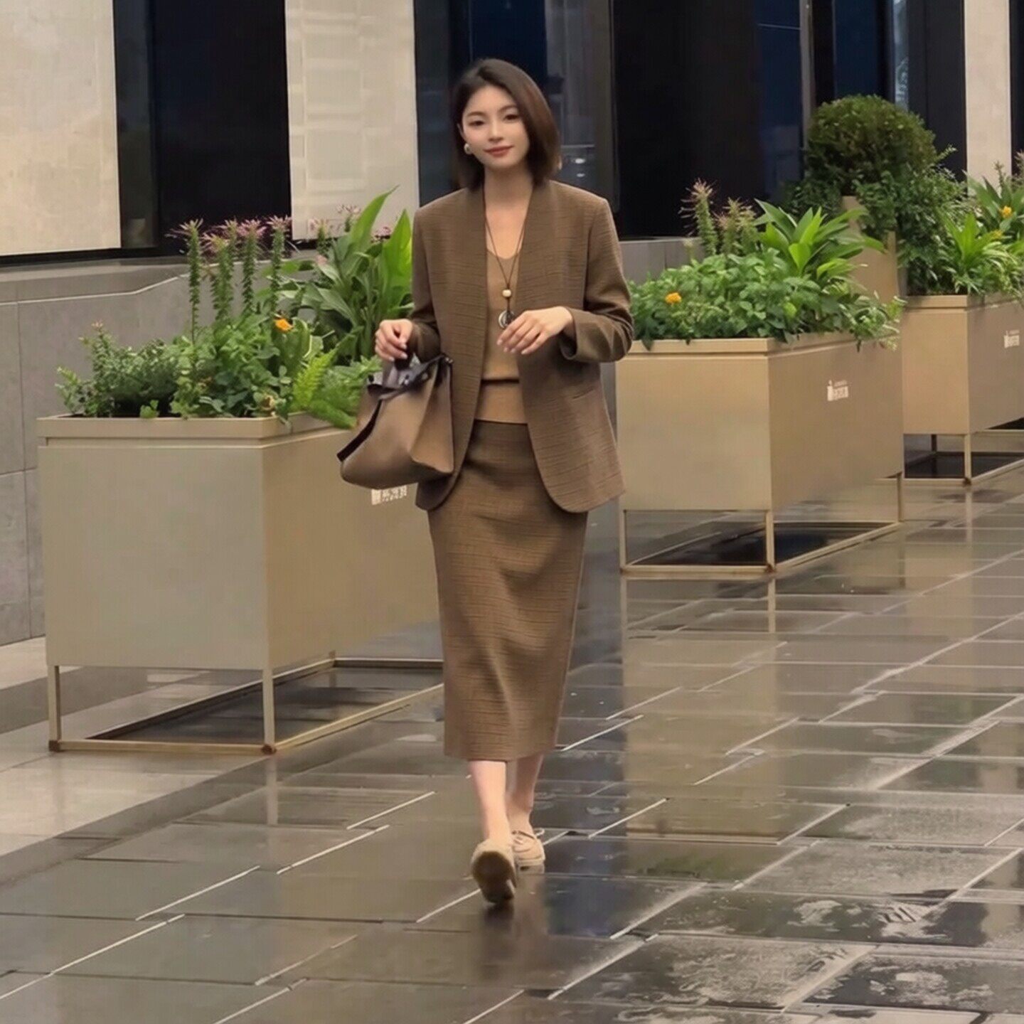 老钱风隐条纹西装半身裙大码套装