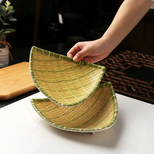 竹编仿瓷密胺盘子火锅店配菜盘创意个性餐具商用三角盘饺子盘中式