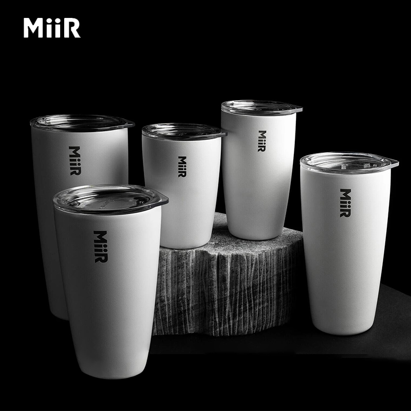 美国带盖双层便携水杯