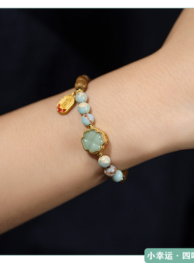 气质文艺四叶草绿檀木珠单圈手链