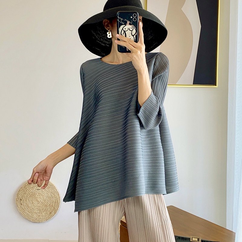 褶皱上衣女宽松大码体恤洋气