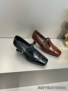 2026新款雕花一字带异形跟高跟鞋女复古尖头单鞋法式羊皮玛丽珍