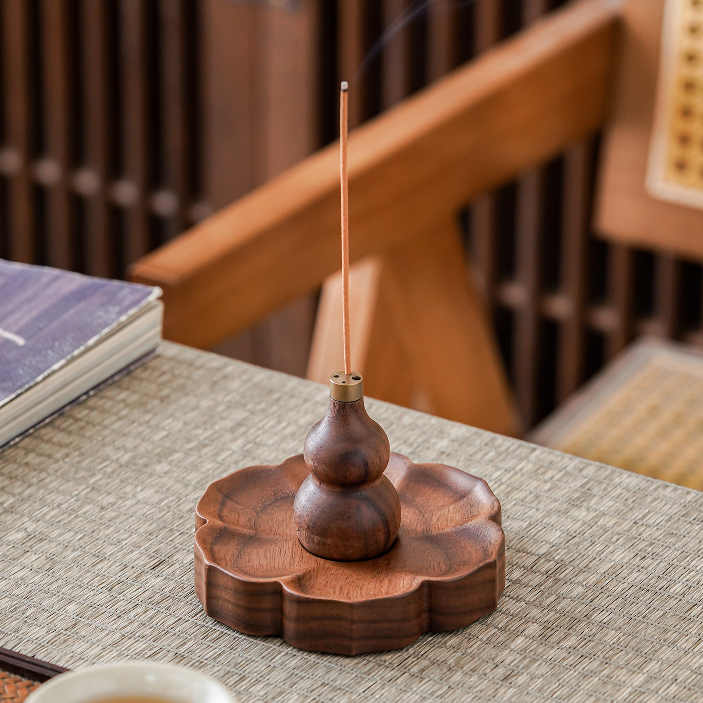 新款黑胡桃木葫芦香插香炉线香茶道禅意家用室内实木中式沉香座