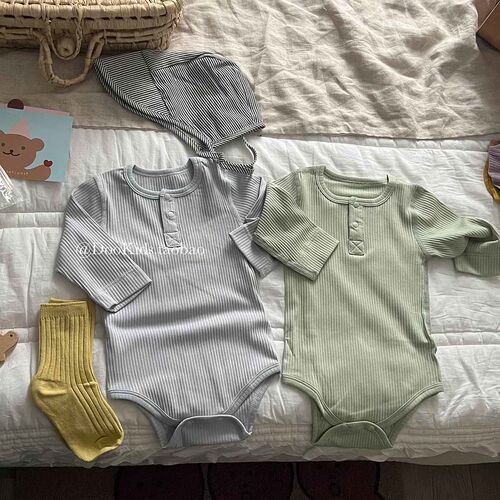 ins婴幼儿坑条无骨包屁衣春秋新生儿男女宝宝三角哈衣连体衣爬服