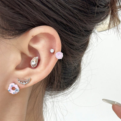 蓝锆甜心甜甜圈养耳耳饰